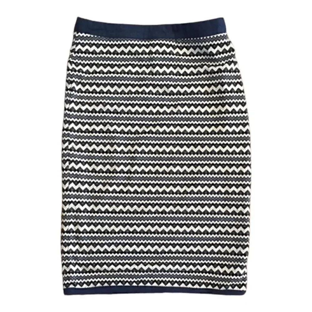 Stitch Fix | Pixley Kendahl Pencil Aztec Skirting Navy | S
